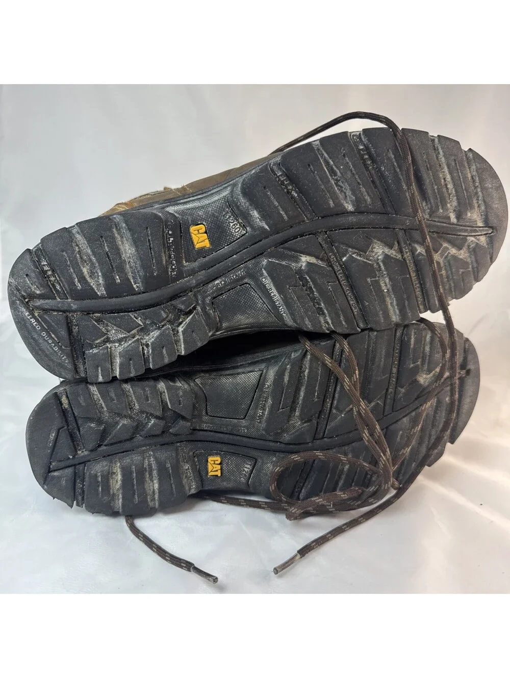 CAT Mens Threshold P90935 Waterproof Steel Toe Work Boot Real Brown Size 9 WIDE